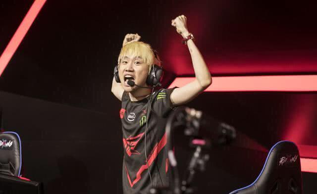 着角色分配 着角色分配