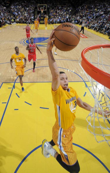 以先锋破中 以先锋破中